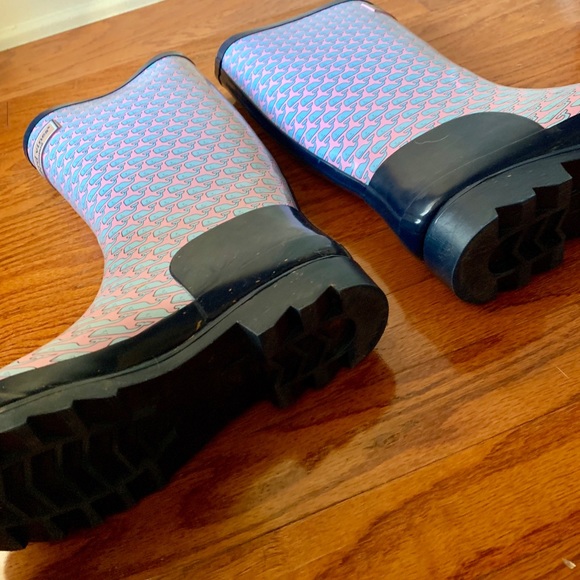 Vineyard Vines whale rain boots - Picture 4 of 4
